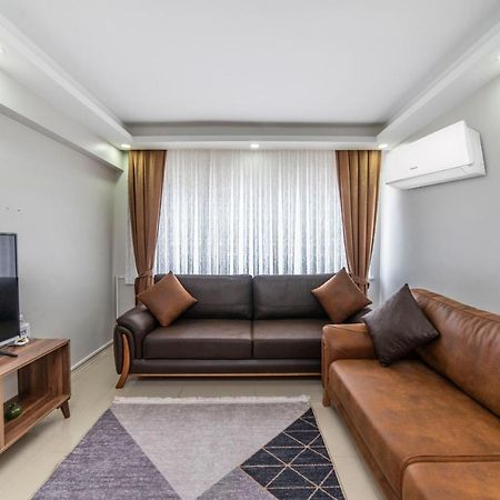 Altiparmak Central 2 Bdrm Apartment บูร์ซา ภายนอก รูปภาพ
